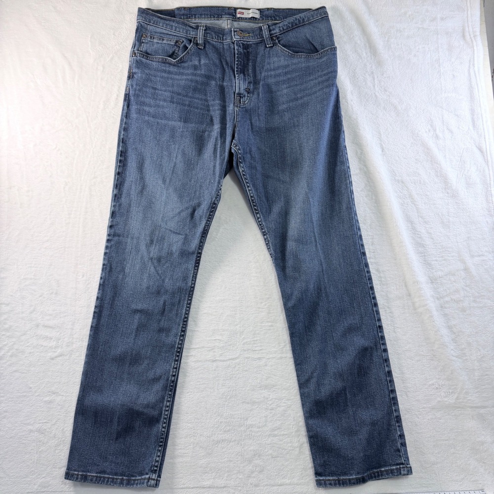 Wrangler Jeans Slim‎ Straight Blue Medium Wash 5-Pocket Denim 34x32